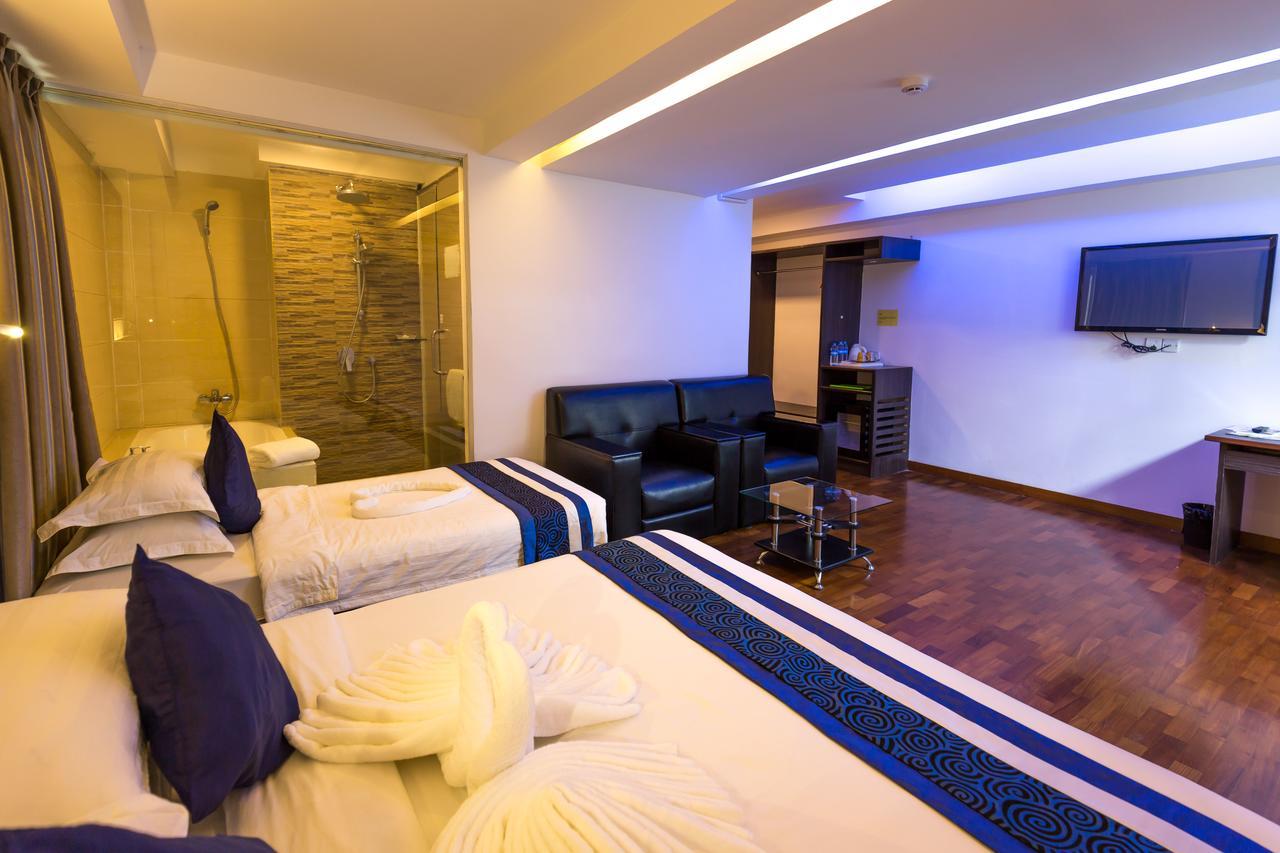 Sky View Hotel Rangun Zewnętrze zdjęcie
