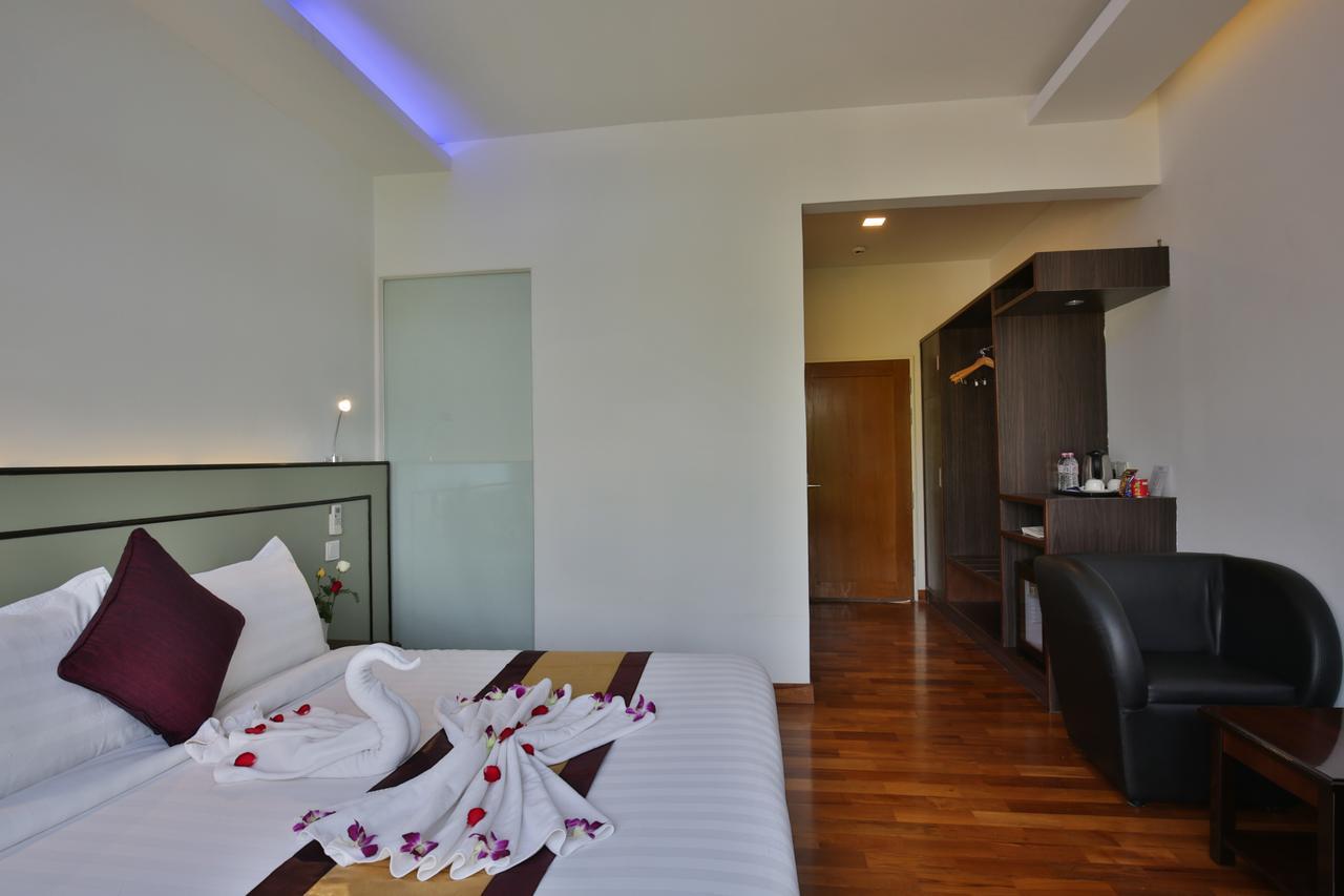 Sky View Hotel Rangun Zewnętrze zdjęcie