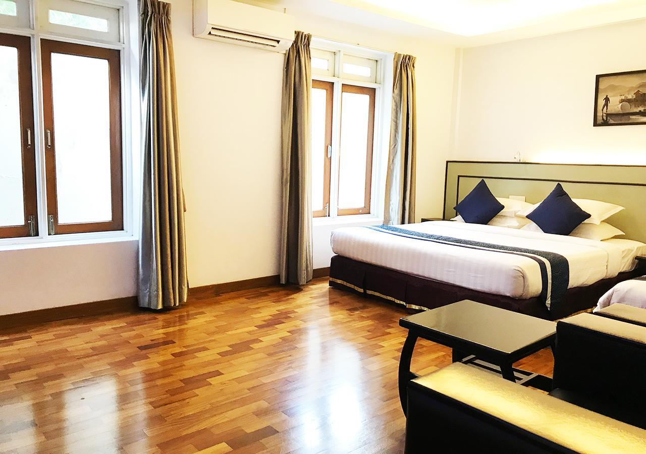 Sky View Hotel Rangun Zewnętrze zdjęcie