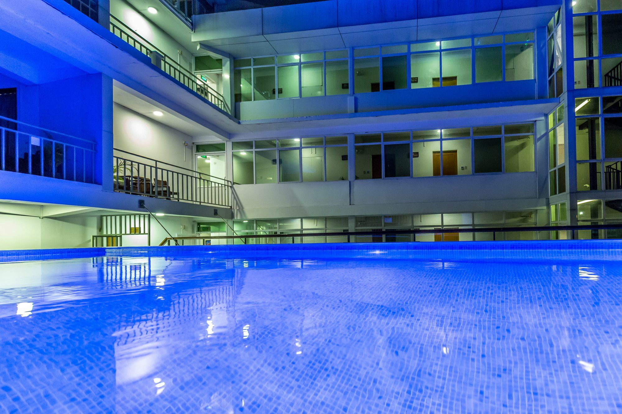 Sky View Hotel Rangun Zewnętrze zdjęcie