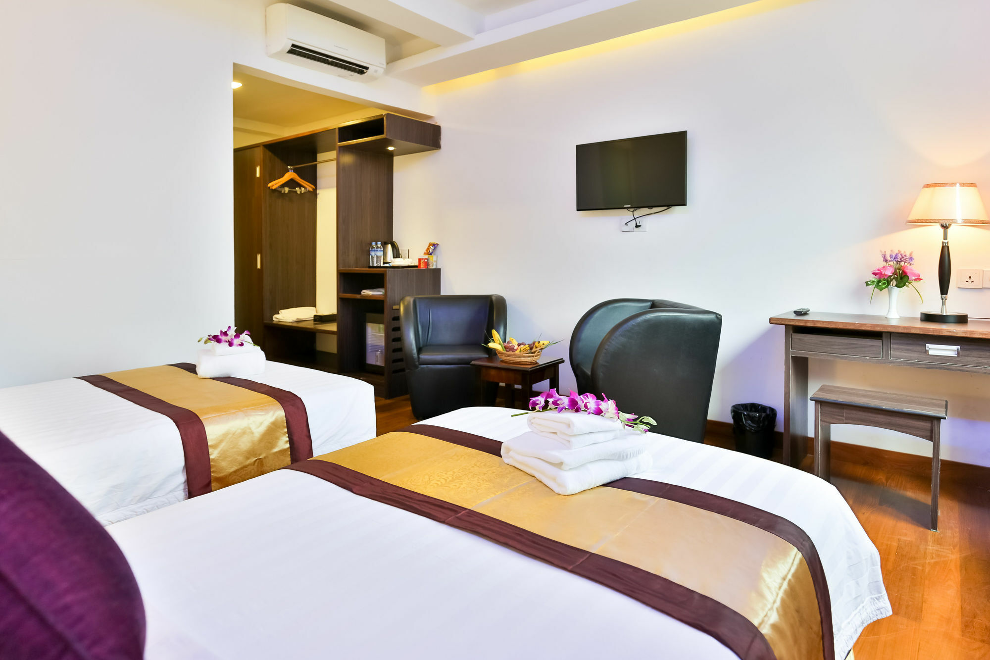 Sky View Hotel Rangun Zewnętrze zdjęcie