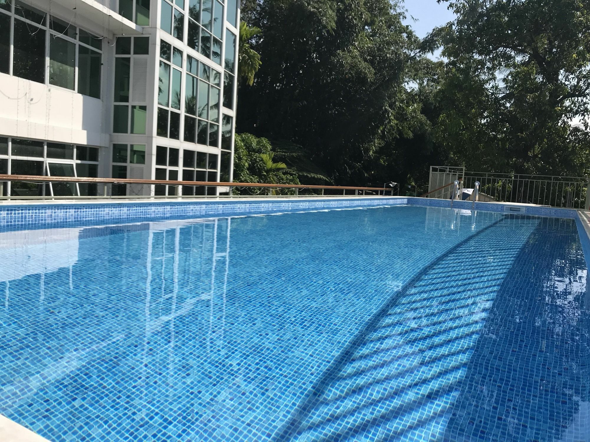 Sky View Hotel Rangun Zewnętrze zdjęcie