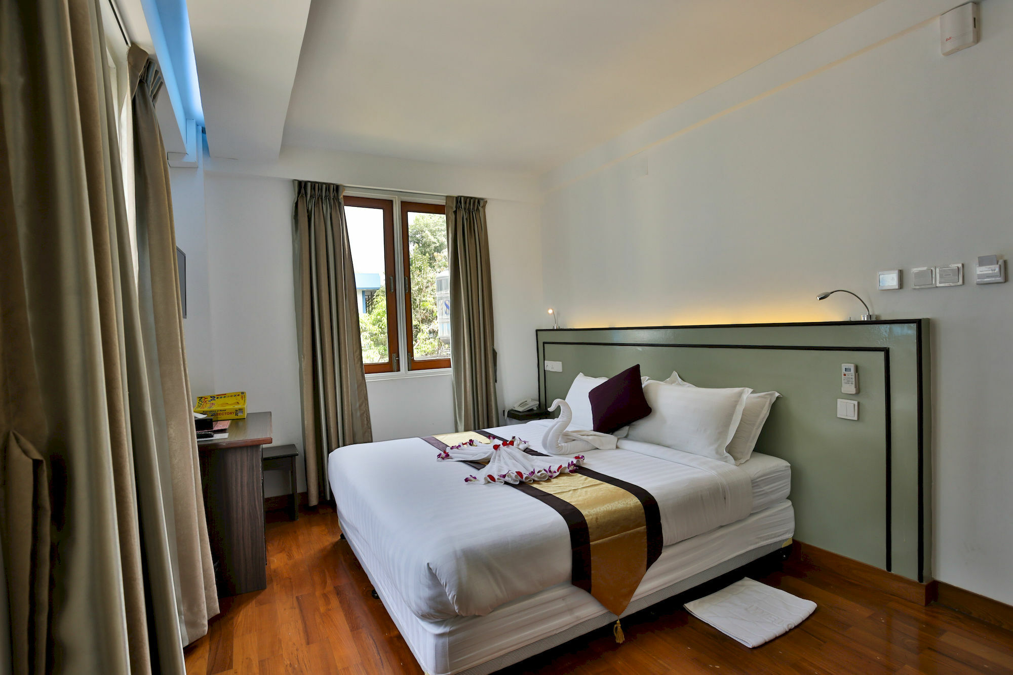 Sky View Hotel Rangun Zewnętrze zdjęcie