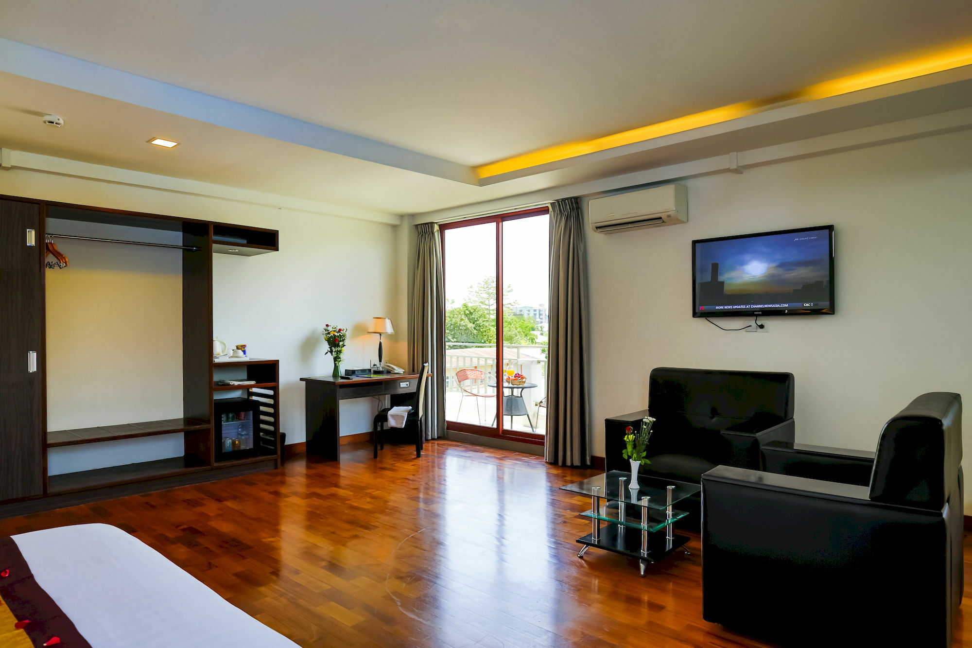 Sky View Hotel Rangun Zewnętrze zdjęcie