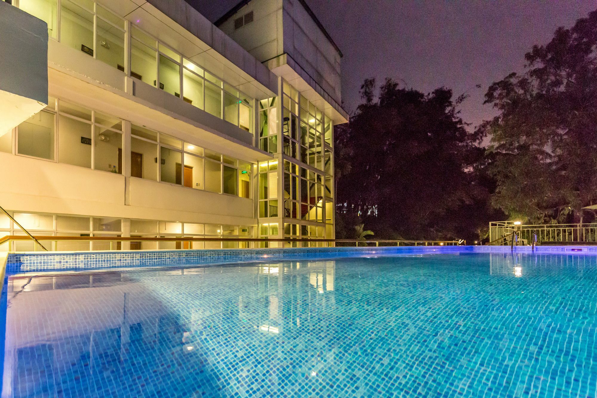 Sky View Hotel Rangun Zewnętrze zdjęcie