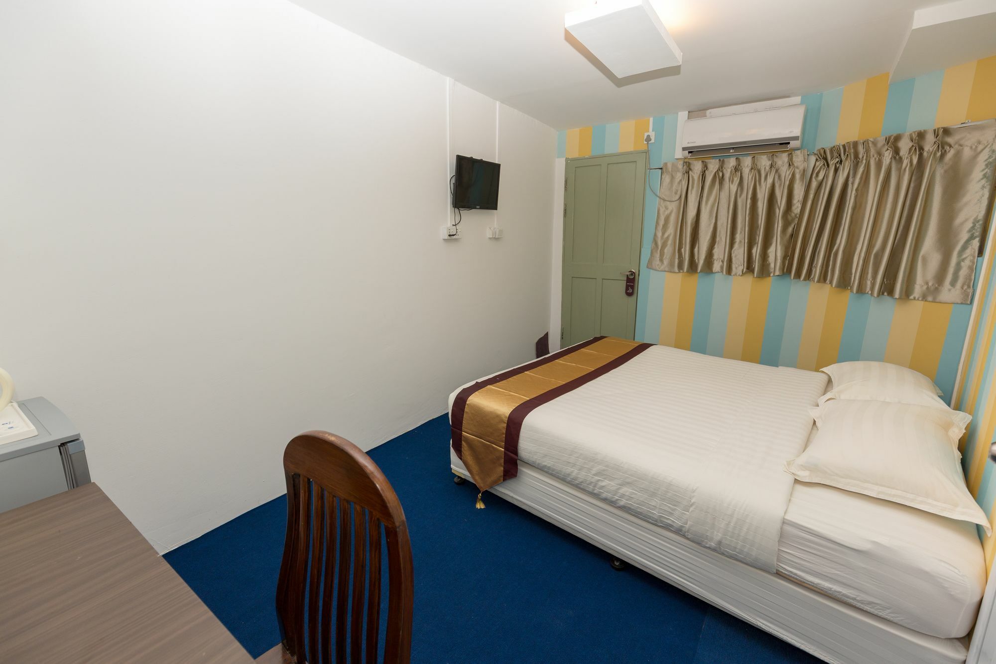 Sky View Hotel Rangun Zewnętrze zdjęcie